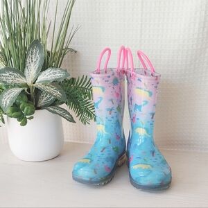 Kooshyshoo Girls Blue, Pink Gradient Light Up Dinosaur Rain boots Size 10